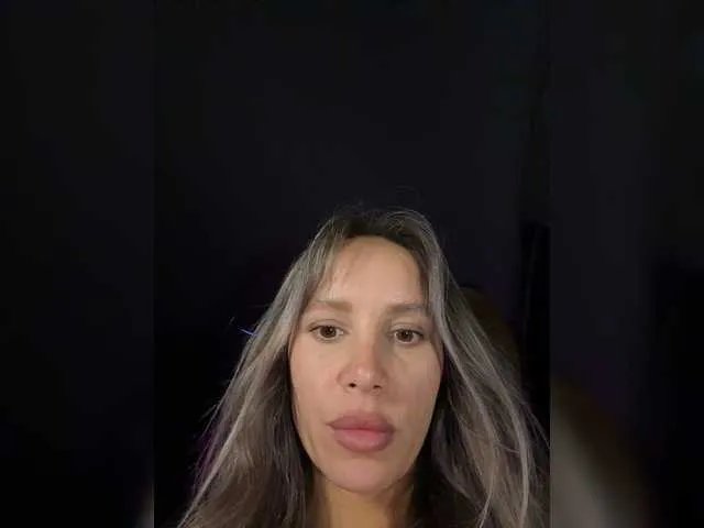 Freechat meow-777 on BongaCams