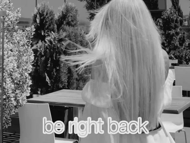 Offline meow on BongaCams