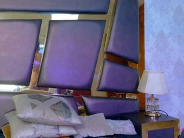 Offline NicoleEsposito on BongaCams