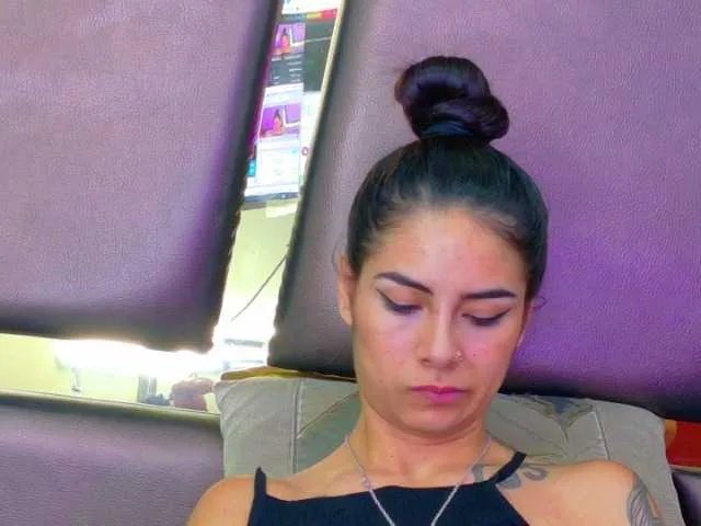 Offline NicoleEsposito on BongaCams