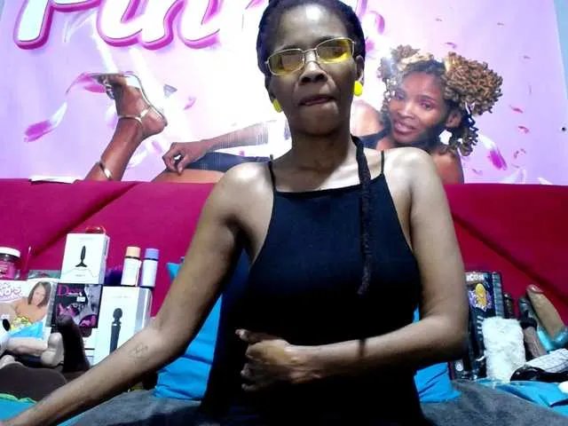 Freechat Ntombie on BongaCams