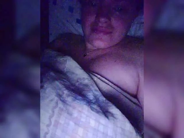 Offline Oksana231 on BongaCams