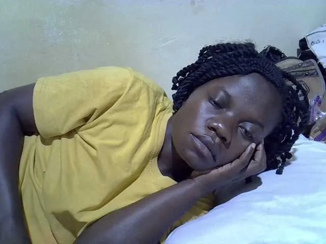 Freechat Pretty-doll on BongaCams