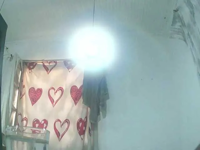 Santatriniaina room chat