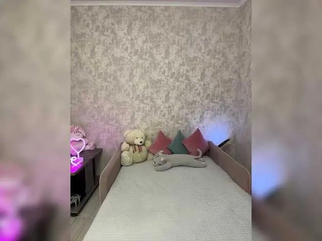 Offline SeXXyMagic on BongaCams