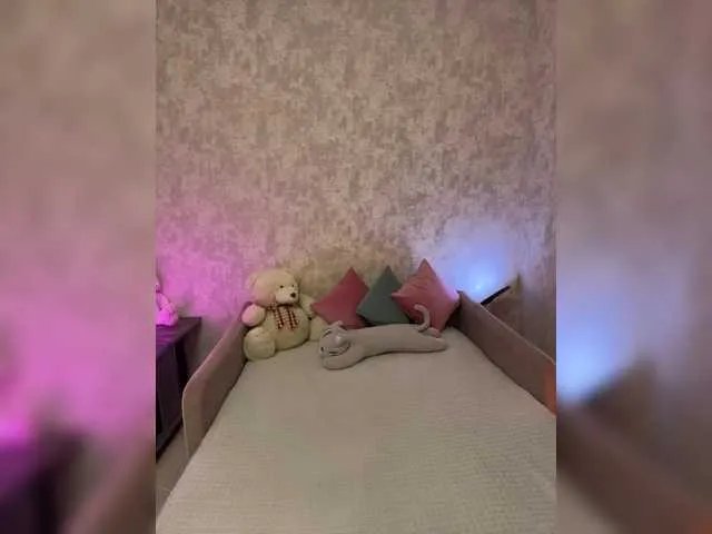 Offline SeXXyMagic on BongaCams