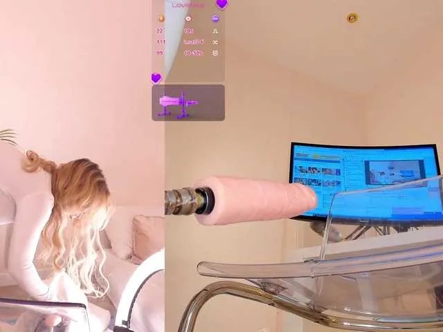 Freechat SexyBlondeDoll on BongaCams