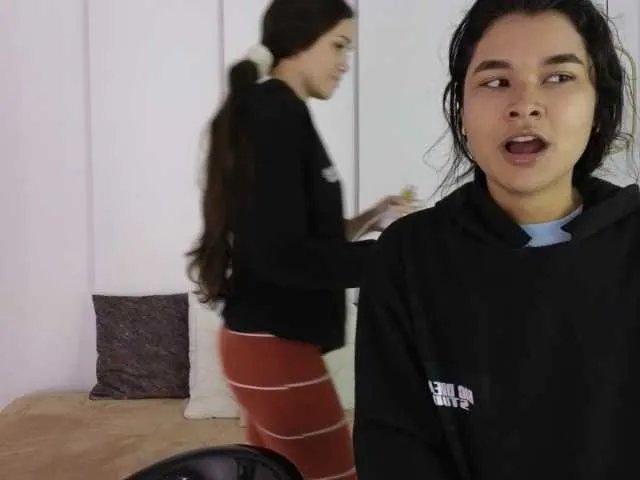 Freechat sexychanell-1 on BongaCams