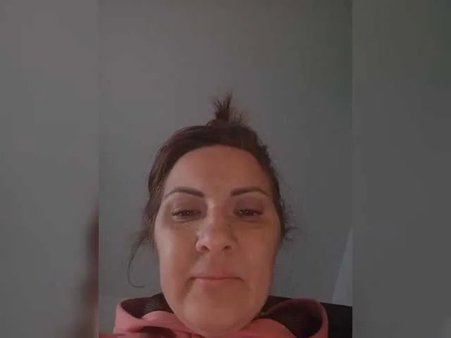 Offline SonyaManya on BongaCams