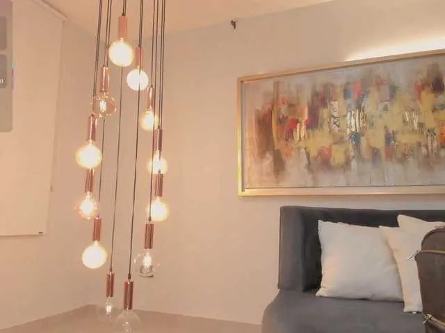 Freechat SophieBarnett on BongaCams