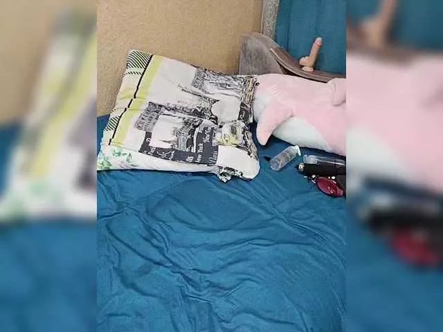 Offline SquirtALINA22 on BongaCams