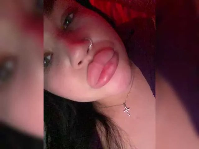 Offline suchka-black- on BongaCams