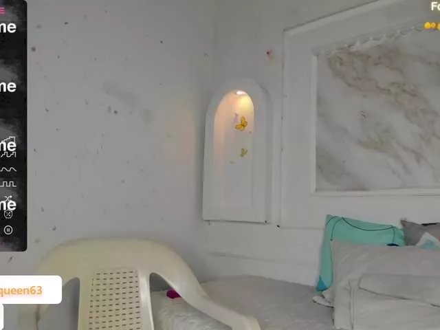 Offline Tahira-20 on BongaCams