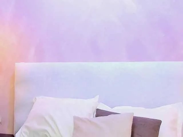 Offline TaraCarson on BongaCams