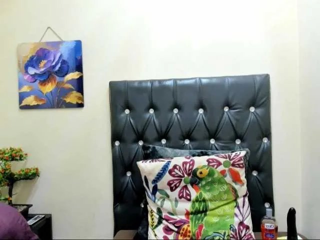 Offline Toxicfantasy4u on BongaCams