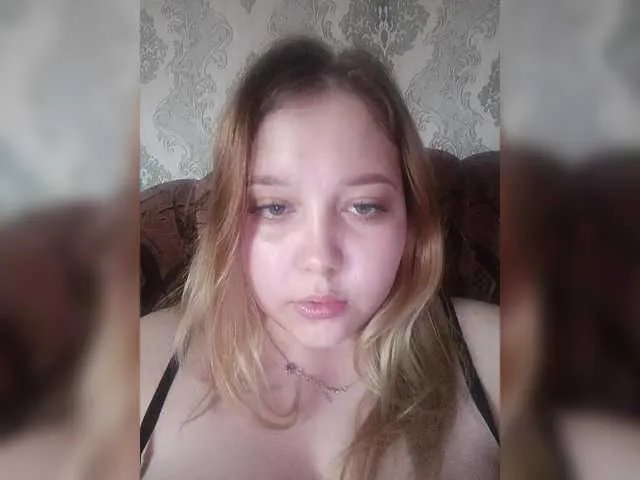 Offline vaverika on BongaCams