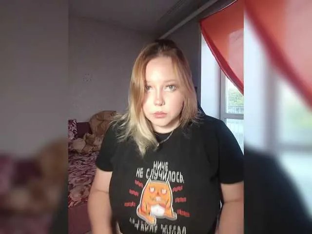 Offline vaverika on BongaCams