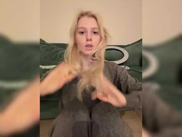 Offline VibroMashulka on BongaCams