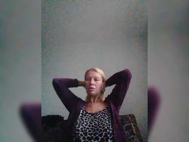 Offline victoria71 on BongaCams