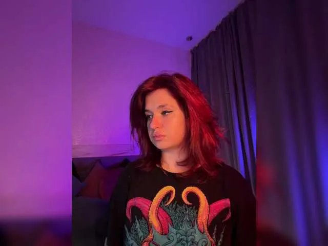 Offline WhoreMira on BongaCams