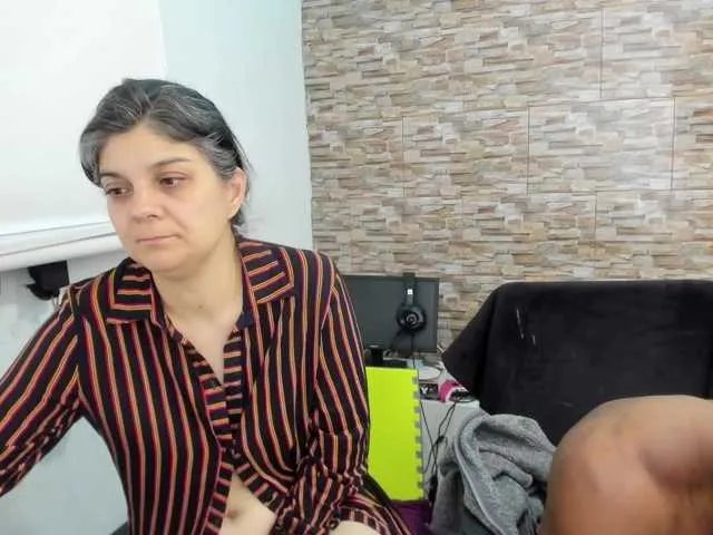 Freechat Yin-yanghot on BongaCams