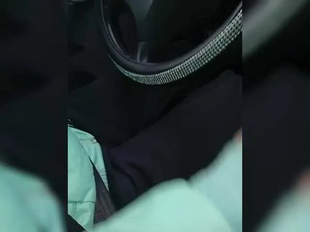 Offline Yna-and-Yn on BongaCams