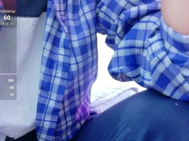 Offline yourcuteneighbourr on BongaCams