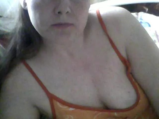 Offline Yoursex2022 on BongaCams