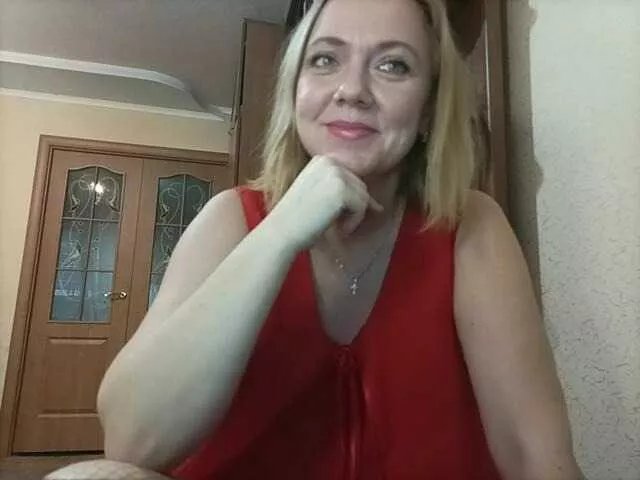 Offline YourXQueen on BongaCams