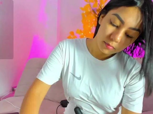 Offline ZoeBrunet on BongaCams