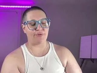 Offline adrianeblake on CamSoda