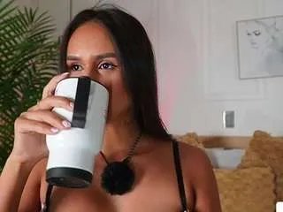 alana-haze on CamSoda 