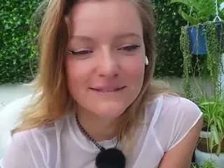 Offline ameliasweety69 on CamSoda