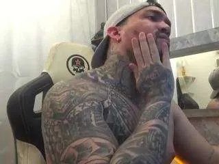 Offline angellatino on CamSoda