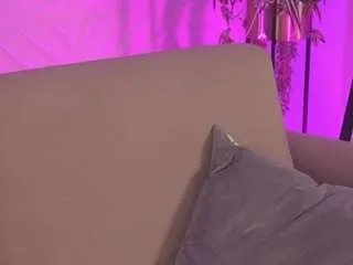 Offline anisabinnaz on CamSoda