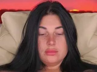 Offline arianadark on CamSoda