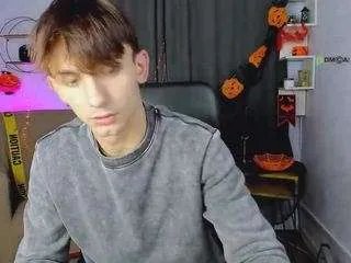 Offline astren-villo on CamSoda