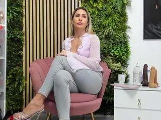 Freechat asweetcherry30 on CamSoda