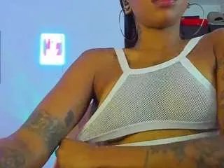 Freechat booniebrooks on CamSoda