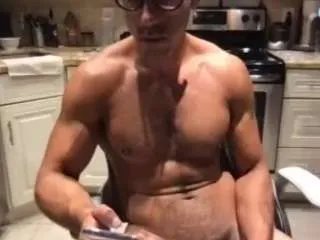 Offline boss-man-26 on CamSoda