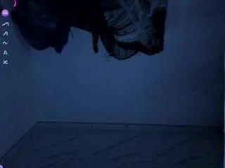 Freechat bubble-gum on CamSoda