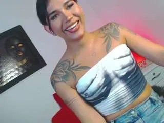 Offline camila-hott1 on CamSoda