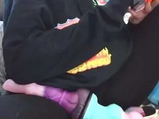 Offline cammslut4u on CamSoda