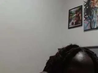 Freechat candylovingyolo on CamSoda