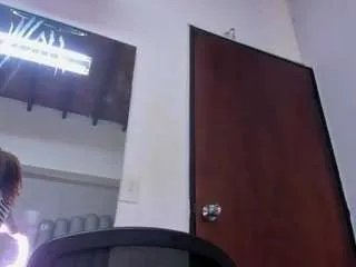 Offline chubby-sexy on CamSoda