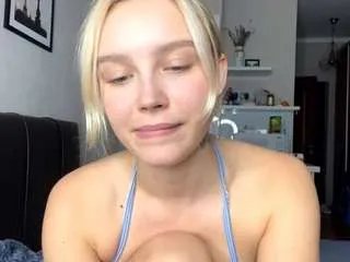 Offline clairewilliams on CamSoda