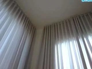 Freechat desirerodriguez on CamSoda