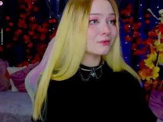 Offline dollyeast on CamSoda