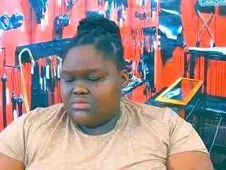 Freechat ebonyhotbuns on CamSoda