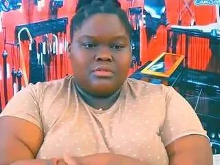 Freechat ebonyhotbuns on CamSoda